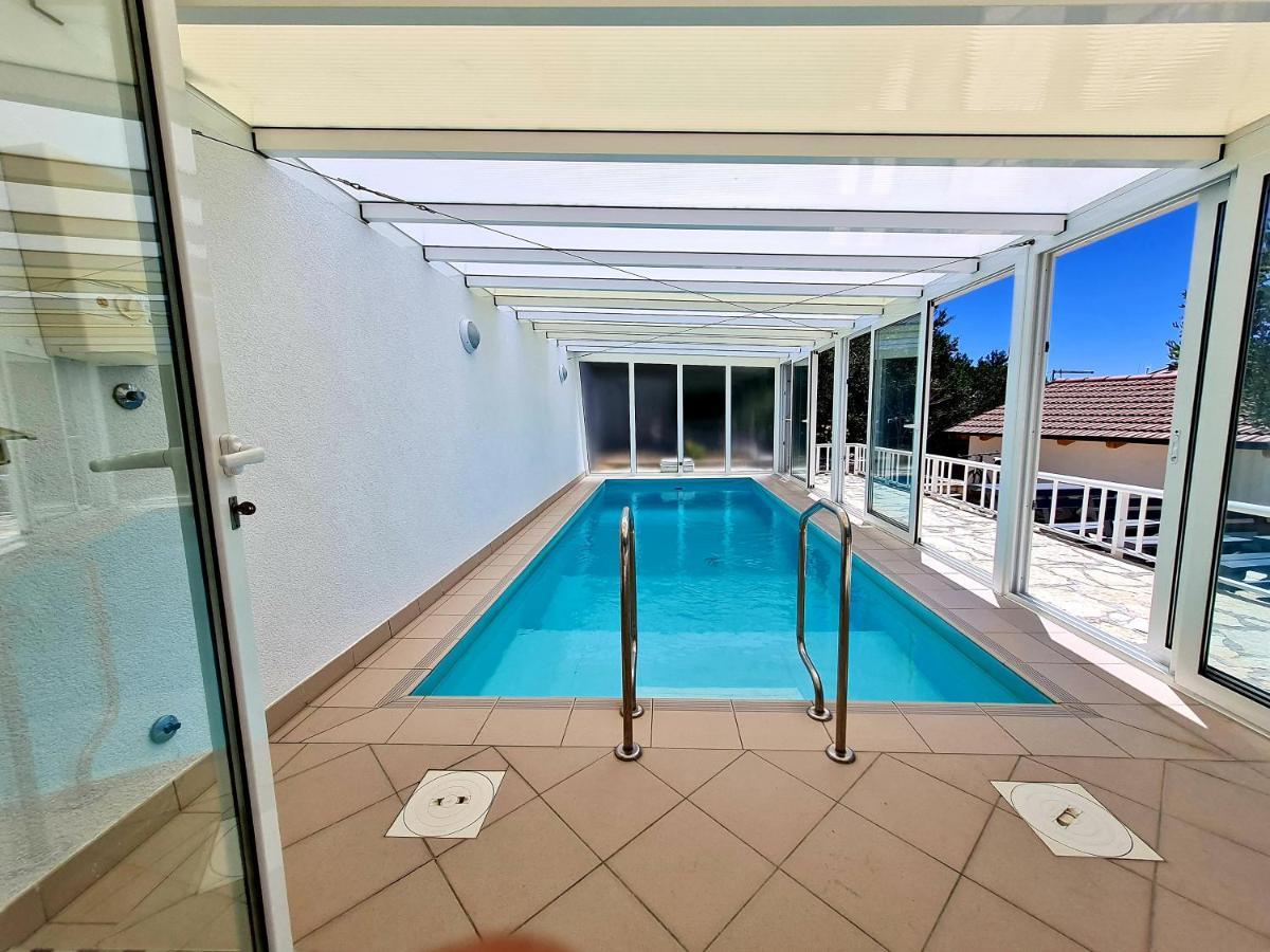 Vila Maslina Apartments Mit Pool Und Garten Nahe Am Strand Tucepi Ngoại thất bức ảnh